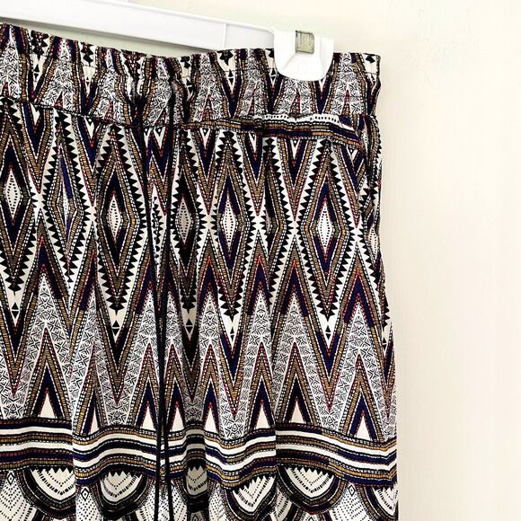 H&M Women's Maxi Geometric Viscose Elastic Waist Boho Crinkled Skirt Sz 12 - Picture 5 of 13